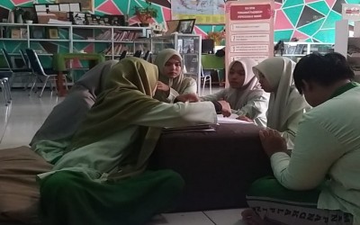Siswa Kelas XII MAN 1 Pangkalpinang Matangkan Persiapan Ujian Praktik Pagelaran Seni